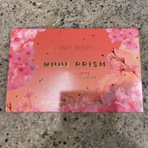 Lunar beauty nude prism eyeshadow palette